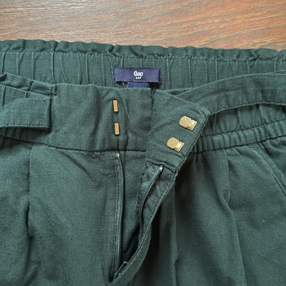 GAP Capri Pants - Picture 3 of 4